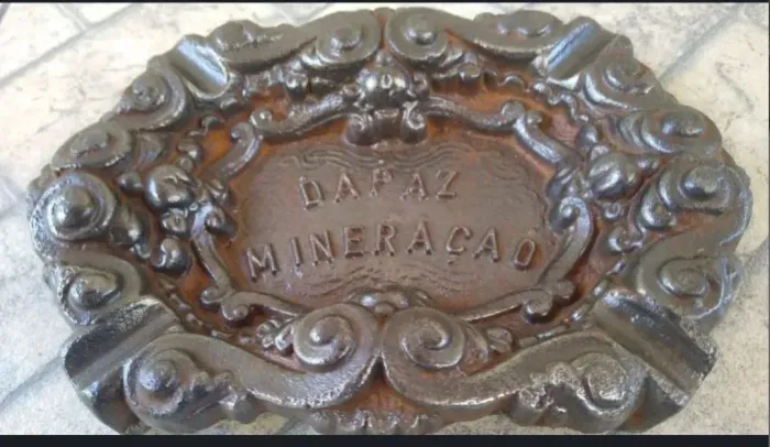 Cinzeiro em ferro fundido mineração dapaz Antigo e raro coleção enfeite decoração cenário