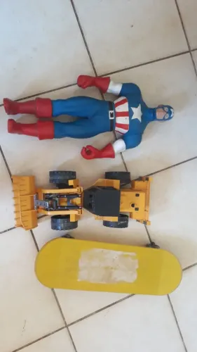 brinquedos variados meninos