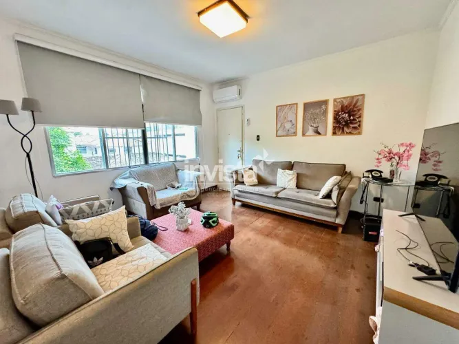 Apartamento à venda no bairro Ponta da Praia