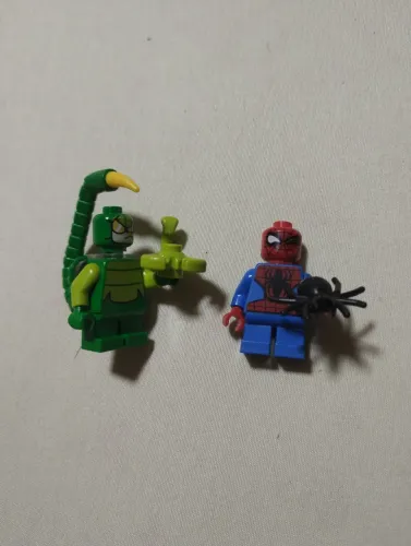 LEGO 76071 Mighty Micros Spider-Man vs. Scorpion Original - Completo