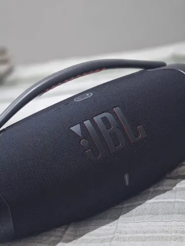JBL boombox3