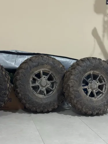 Roda 14? para UTV Polaris, ProXp, roda nova, sem uso!
