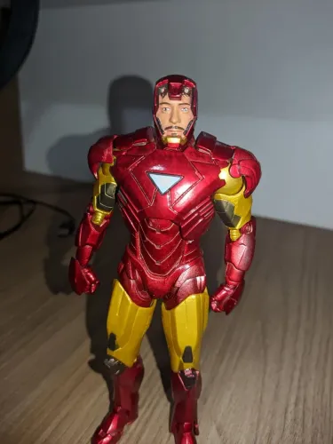 Iron Man 2 Mark VI Marvel Select