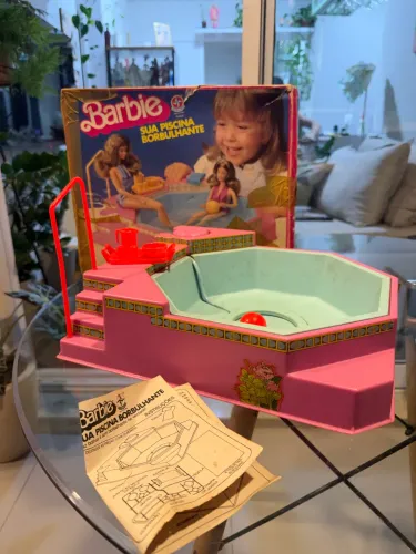 Boneca Barbie antiga da estrela piscina borbulhante antiga da estrela 