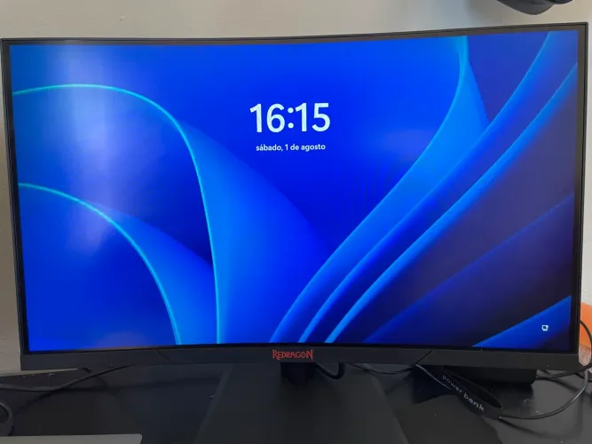 Monitor Gamer Redragon Ruby 24" Full HD 144Hz - Excelente Estado