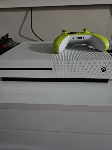 Xbox one S 1Tb