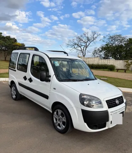 Fiat Doblo Essence 1.8 Flex 16V 5P 2021