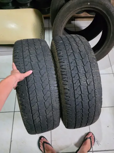 O Pneu Nexen Roadian AT Pro RA8 275/70 R18 125/122R LT