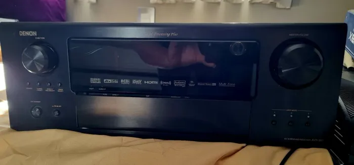 Receiver de áudio e vídeo DENON AVR-987