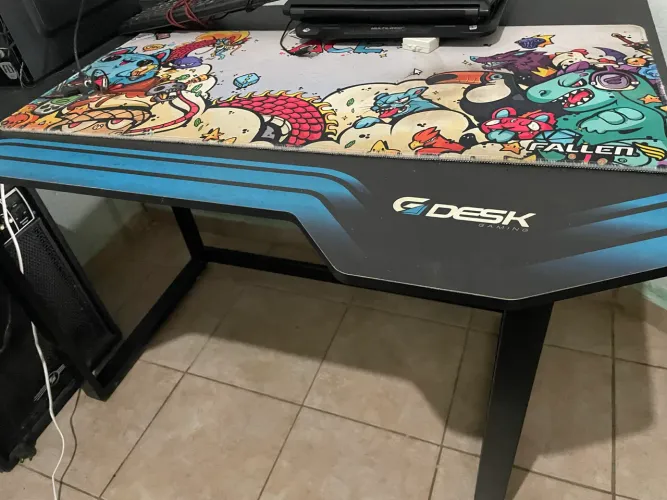 Mesa gamer Gdesk 