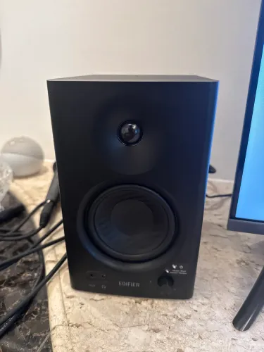 Monitor de áudio/Caixinha de som edifier