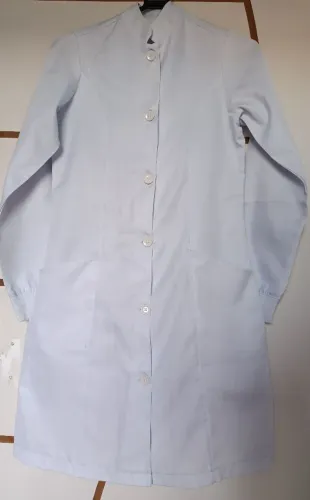 Jaleco médico feminino 