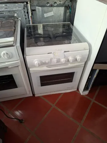 Fogão embutido de 4 bocas semi novo com acendimento automático 350 reais cada um