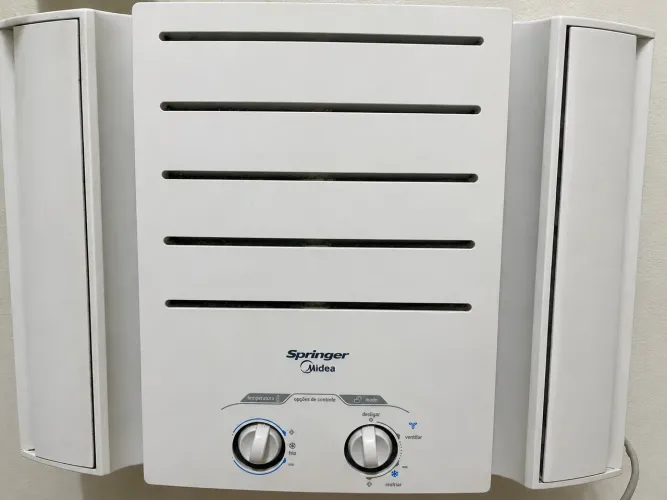 Ar condicionado springer 10000btus ?