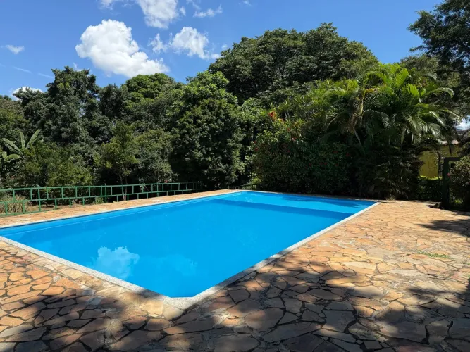 Sítio para finais de semanas e feriados