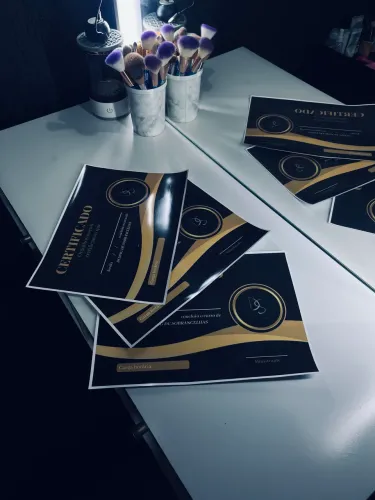 CURSO DESIGNER DE SOBRANCELHA BRASÍLIA