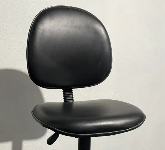 Cadeira de Escritório Giratória