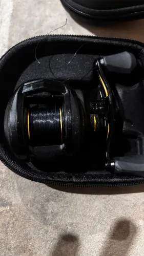 Carretilha black tamba pro