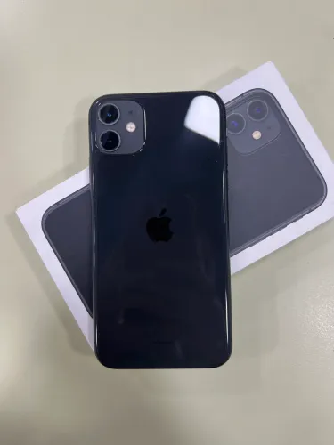 iPhone 11 64GB Preto