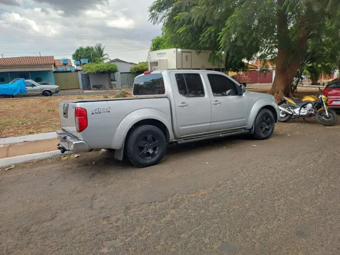 Nissan Frontier Se/se Strik CD 4X2 2.5 TB Dies. 2012
