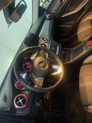 Mercedes-Benz GLA 200 Adv. 1.6/1.6 TB 16V Flex Aut. 2018