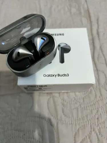 Samsung Buds 3
