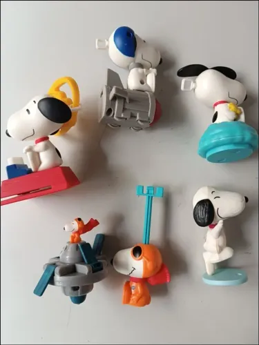 Colecionáveis (Peanuts) A Turma do Charlie Brown: Snoopy - Missão NASA - Coleção McDonald'