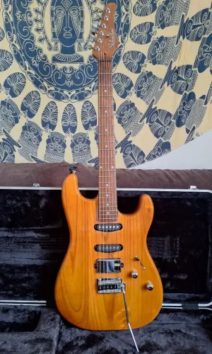 Guitarra Schecter Van Nuys Traditional Superstrato