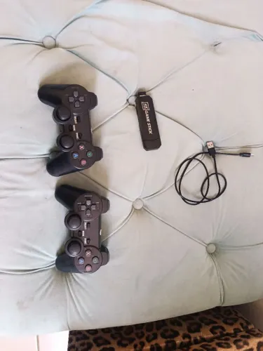 Combo Diversão: Game Stick GD10 + Arena Beyblade Oficial