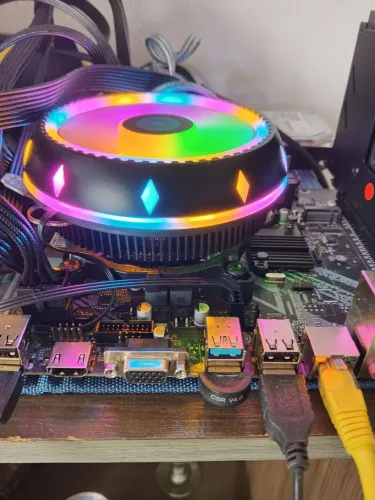 Placa mãe lga 1150 Intel h81, I3 4160 , 6gb RAM