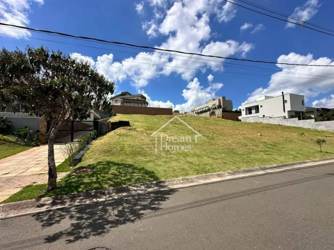 Terreno a venda no condomínio Campo de Toscana na cidade de Vinhedo - SP