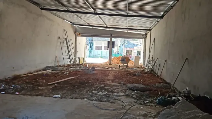 Excelente Lojão No Iapi , Oportunidade Comercial.
