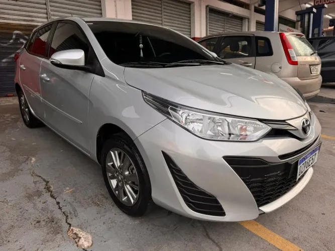 Toyota Yaris XL Plus Con. 1.5 Flex 16V 5P AUT 2021
