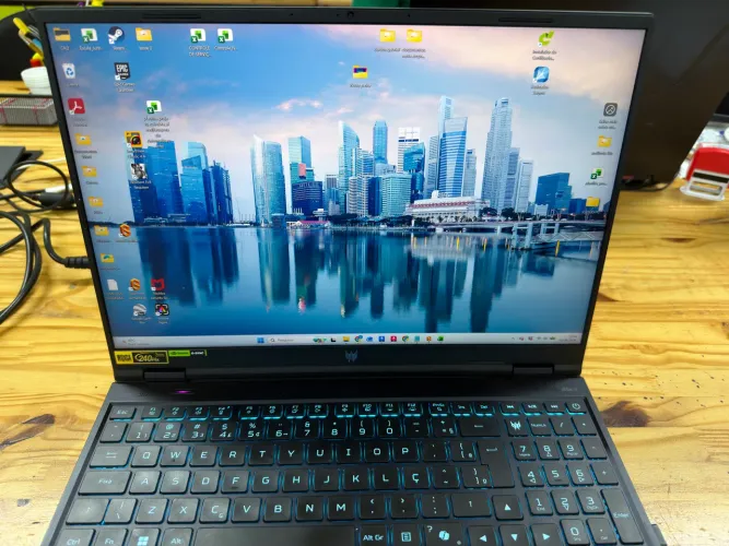 Notebook gamer Helios Neo 16 RTX 4070