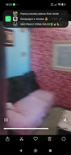Casa 3 cômodos 1 banheiro