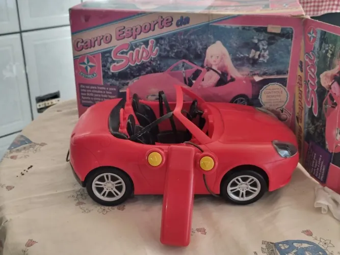 Carro esportivo Susi 