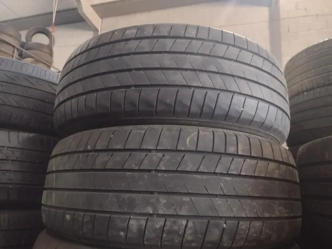 Pneus 235/55/18 Bridgestone seminovos 