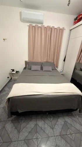 Cama queen usada