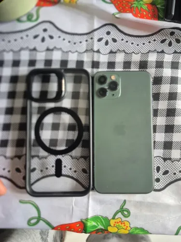 iPhone 11 Pro Leiam a descrição aceito cartões