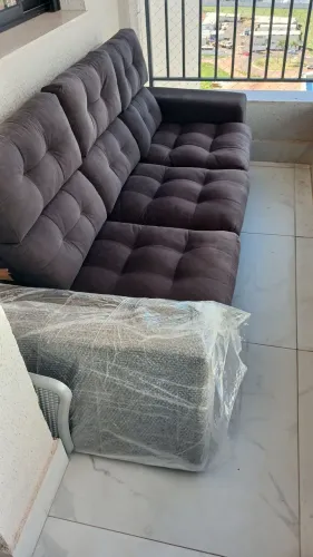Sofa retrátil 3 lugares muito pouco usado