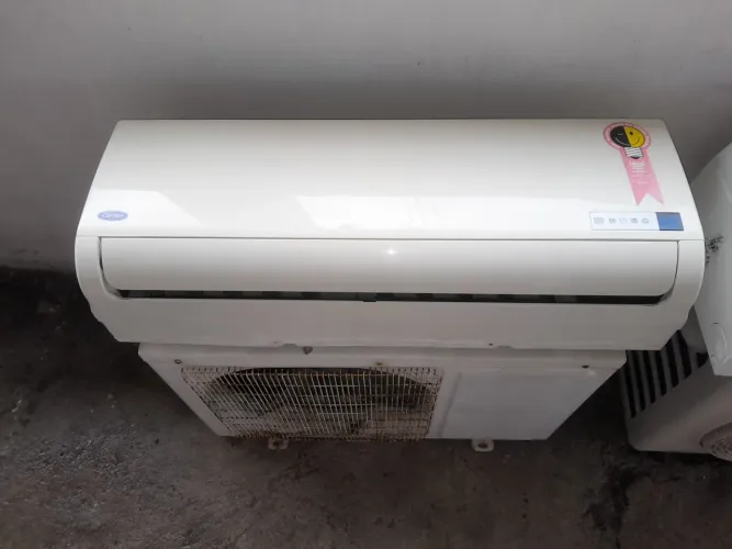 Ar Condicionado Split Carrier 12 mil btus funcionando perfeitamente