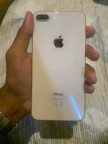 iPhone 8 plus 