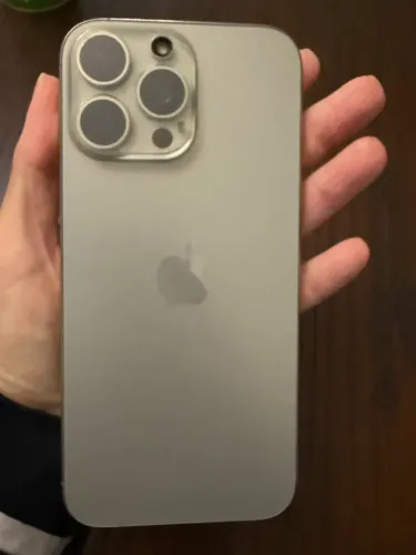 iPhone 16 pro max impecável