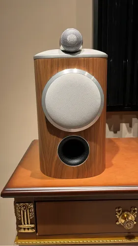 Bowers & Wilkins 805 D4 Diamond