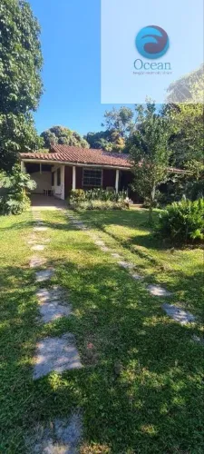 Niterói- Itaipu, Casa com 3 Quartos ( sendo 1 suíte), com Churrasqueira, Varanda, Bem ampl