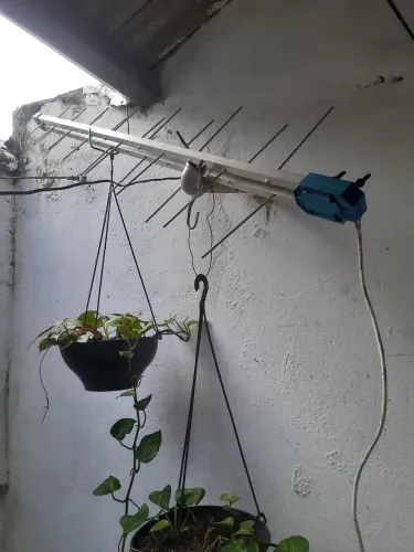 VENDO   . ANTENA   DIGITAL..