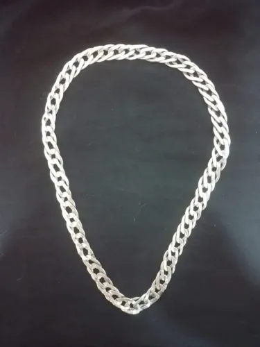 Cordão de prata