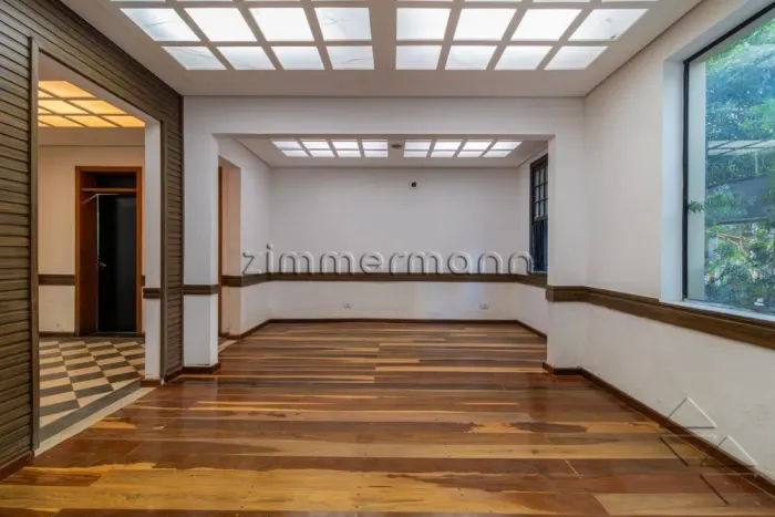 CASA SOBRADO SANTA CECILIA 5 DORMITÓRIOS SEM VAGA DE GARAGEM