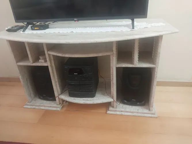 Rack sala para eletrônicos em granito