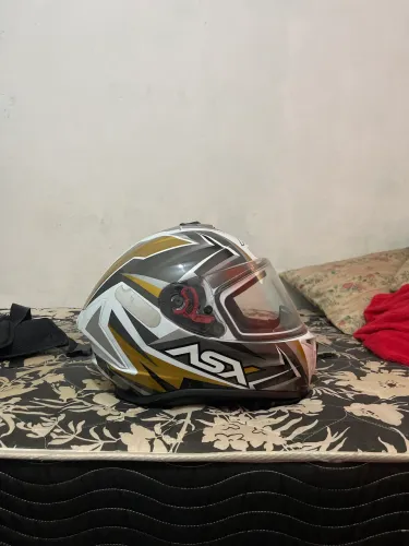Capacete ASX